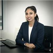 Profesora de computación y ofimatica para estudiantes de inicial, primaria y secundaria