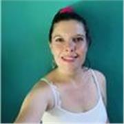 Profesora de Lengua Castellana y Literatura con más de 10 años de experiencia, apasionada por el arte, la escritura y lectura