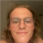 !Je suis un jeun3 bachelier d’un lycée scientifique et je serais ravis d’aider quelqu’un avec mes connaissances actuelles!