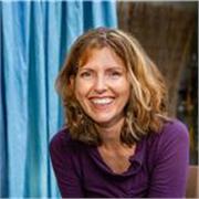 Doy sesiones de yoga, movimiento terapeutico y mindfulness