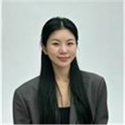 Native Korean speaker offering friendly Korean lessons for beginners and anyone who wants to practise everyday Korean.