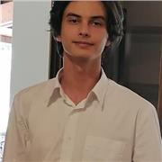 Offro aiuto ai bambini delle elementari e medie, trovando il metodo più adatto per farli appassionare alla materia