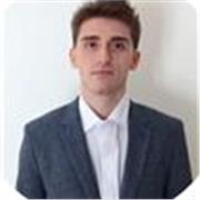 Tutor di economia aziendale, con 5 anni di esperienza nell'insegnamento e nell'aiuto compiti. 