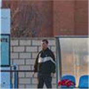 Entrenador con más de 3 años de experiencia, además de jugador