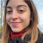 Licenciada en derecho con conocimientos de inglés, experiencia como profesora de extraescolares