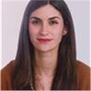 Profesora de español para extranjeros, cercana, paciente y enfocada en fluidez y confianza.