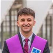 Estudiante de Psicología y Pedagogía que imparte clases de apoyo y refuerzo educativo a niños y adolescentes, de forma presencial 