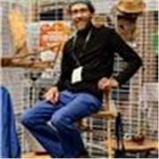 L'art appliqué est vaste, néanmoins tout découle de l'architecture; de l'objet à l'immeuble c'est juste un changement d'échelle!