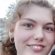 Etudiante de 2è année en BUT Mesures-Physiques - Cours de Physiques du Collège jusqu'au Lycée.