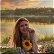 Professeur particulier donne cours de soutien scolaire aux étudiants. Cours de soutien scolaire, aide aux devoirs et rattrapage