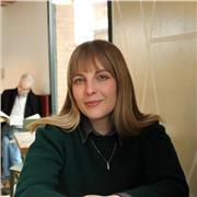 Offro aiuto compiti, ripetizioni e sostegno in diverse materie. Sono una laureanda presso l’Università di Torino.