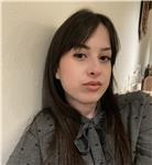 Studentessa universitaria frequentante la facoltà di lingue in francia impartisce ripetizioni di grammatica e letteratura francese