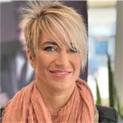 Insegnante primaria laureata in psicologia offesi  per ripetizioni di italiano e  matematica o  supporto nel metodo di studio 