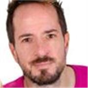 Film writer (sceneggiatore di film) insegna inglese avanzato a giovani e non