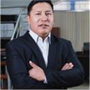 Profesor de matemáticas imparte clases de matemáticas para niños