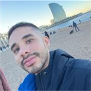 Me defino como profesor de genética y biotecnología con enfoque claro y práctico. Doy clases online a estudiantes según su nivel.