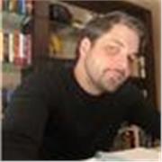 Tengo un nivel bilingüe de francés, apto a dar clase a todos los niveles 