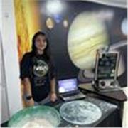 Soy estudiante de Ingeniería Física, con una sólida formación en matemáticas y ciencias, y una gran vocación por la enseñanza