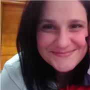 Educatrice con diploma magistrale e abilitazione all'insegnamento disponibile per recupero materie e sostegno didattico