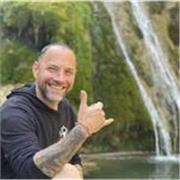 Instructor titulado con más de 10 años experiencia en el área del desarrollo personal 