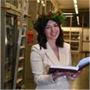Laureata in Filologia Classica con 110L, impartisco ripetizioni di Greco, Latino, Italiano e Geostoria