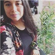 Educadora de Párvulos licenciada en Educación