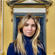 Laureanda in giurisprudenza ,con formazione umanistica, offre lezioni a studenti liceali o provenienti da istituti tecnici