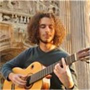 Diplomato con lode presso il Conservatorio  S. Cecilia  di Roma. Insegnante di chitarra