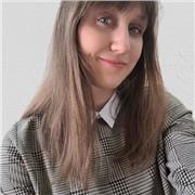 Friendly native Spanish teacher offering beginner to intermediate online lessons with personalized communicative approach