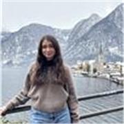 Estudiante del último año del grado de Farmacia. Con más de 6 años de experiencia impartiendo clases de refuerzo a niñ@s .