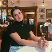 Hola! Soy Viola, una estudiante italiana que ofrece clases de italiano para todos los niveles!