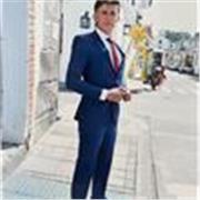 Profesor de filosofía con enfoque en ciencias sociales y políticas con experiencia en el trabajo social y comunitar