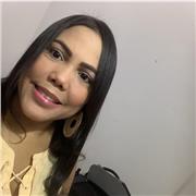 Economista, especialista en proyectos, especialista en marketing, máster en gerencia de proyecros