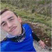 Un prof jeune et dynamique, je suis là
