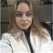 Profesora de ruso nativo o inglés,tengo Licenciatura en filología de inglés y estoy haciendo máster en enseñanza De inglés