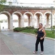 Profesora de matemáticas con más de 5 años de experiencia en clases particulares y de aula.