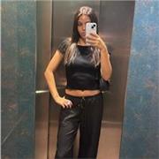 Profesora titulada de Bachillerato Científico y cursando Grado de Laboratorio