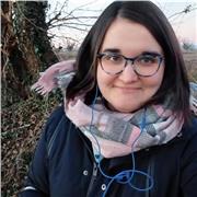 Laureanda in Lettere offre supporto di aiuto compiti per studenti delle scuole medie ed eventualmente anche elementari
