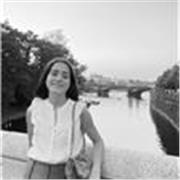 Estudiante de 2º de Derecho y ADE. Me considero como una persona cercana, abierta y responsable.