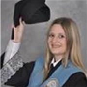 Profesora de repaso y apoyo apta para cuidar o dar clases a niños de 0-6 años 