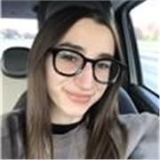 Studentessa di chimica e tecnologia farmaceutiche