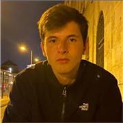 Profesor de apoyo en cuanto a las matemáticas, inglés, química de la ESO y biología. Especialmente interesado en niños con necesidades especiales, de primaria o la ESO