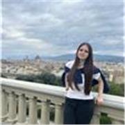 Docente per stranieri parlo 3 lingue molto bene cioè l’inglese l’italiano e il rumeno