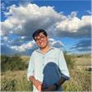 Estudiante de Postgrado en Msc. Quantitative Finance and Banking, graduado con honores en Administración y Dirección de Empresas