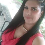 Soy maestra de vocación y enseño lenguaje desde hace más de 10 años