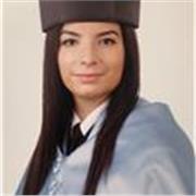 Profesora de idiomas especializada ofrece clases particulares online