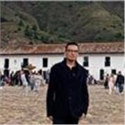 Profesor de Química, Biología y administración farmacéutica de forma presencial y por Internet