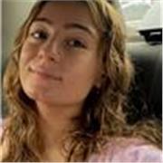 Estudiante de 5° de Medicina, con mucha experiencia en clases de refuerzo y apoyo y con ganas de ayudarte en lo que necesites