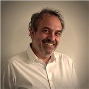 Professeur de musique / Enseignement général de la musique / Technique de lecture et d'écriture / Histoire des musiques