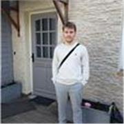 Etudiant DUT informatique cours de maths niveau collège